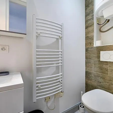 Welcome To Oceane Apartment